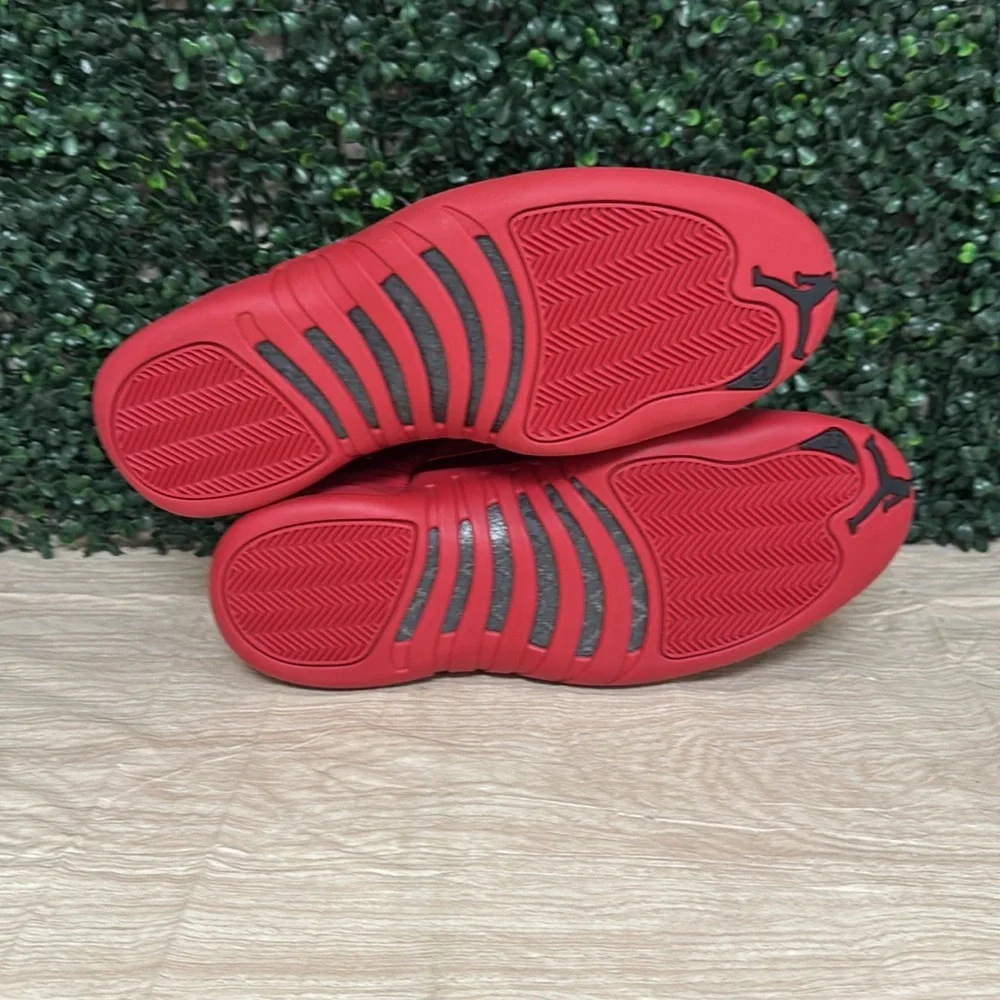 Air Jordan 12 Retro - M13